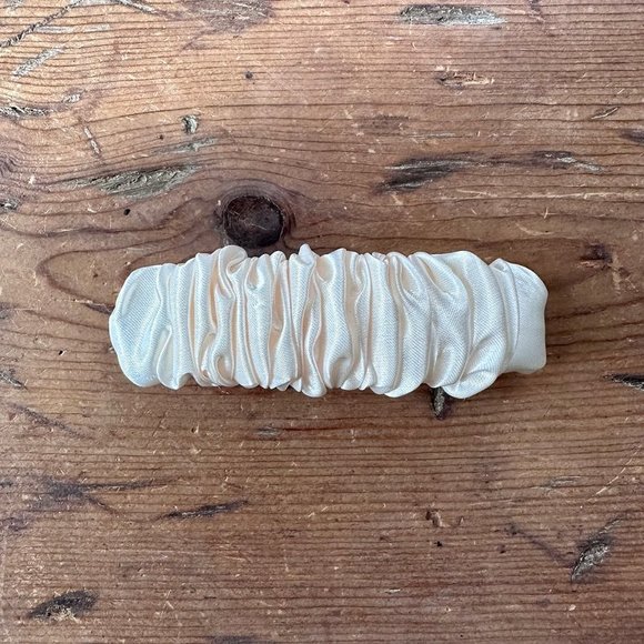Anthropologie Silk Satin Ivory Ruched Barrette NWOT - Picture 3 of 3